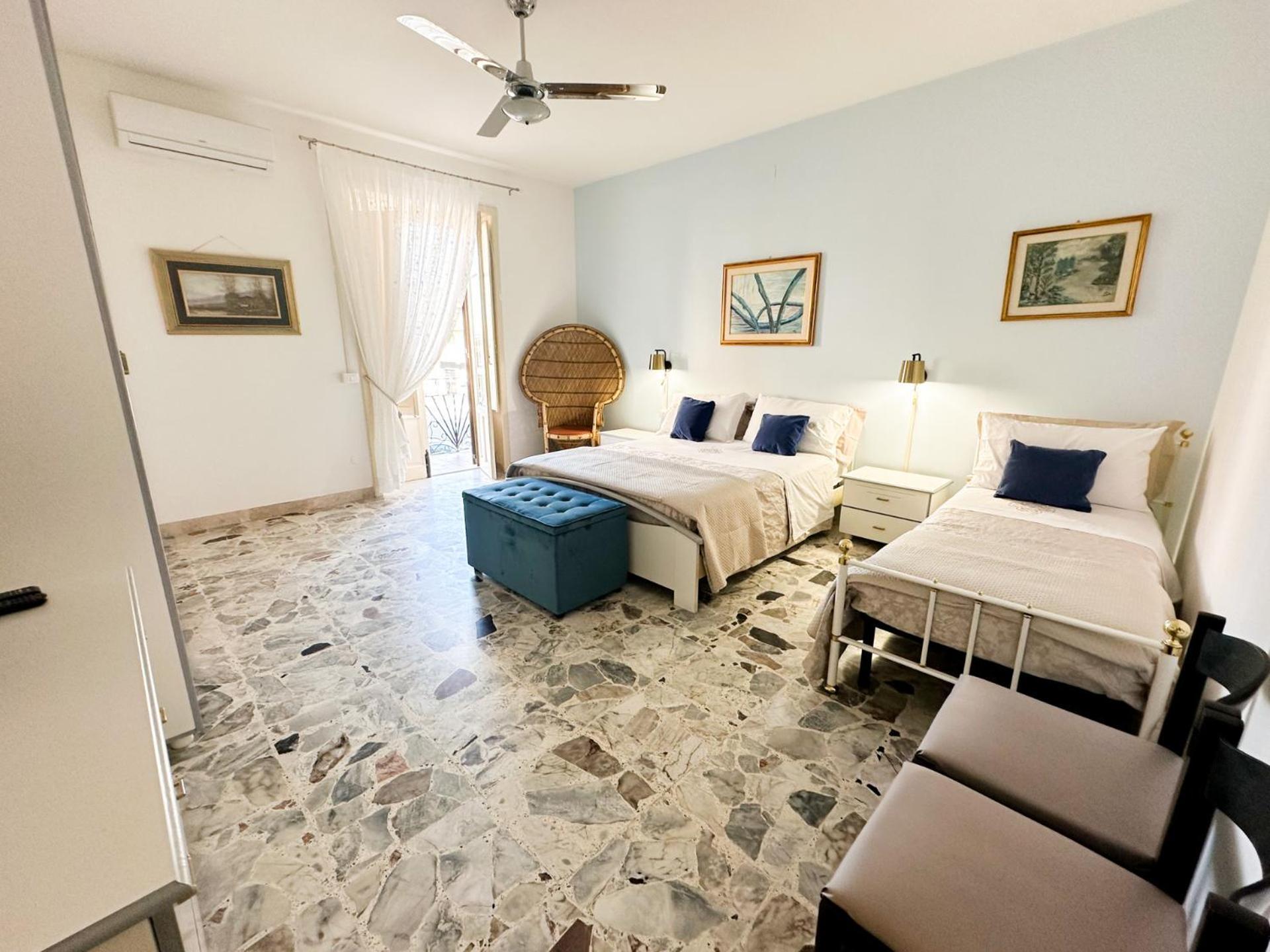 Kalos Apartments Milazzo Exteriör bild